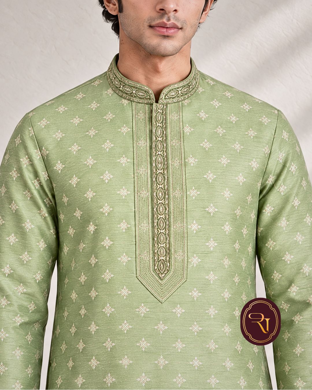 Shahanai Men's Pure Banarasi Self-Textured Kurta