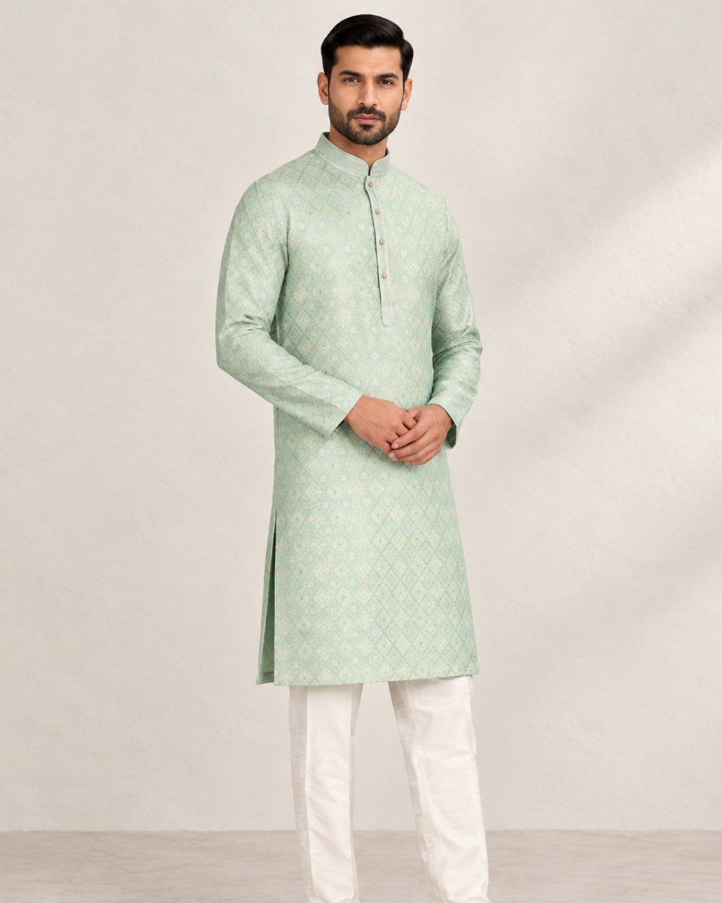 Shahanai Men's Pure Banarasi Self-Textured Kurta