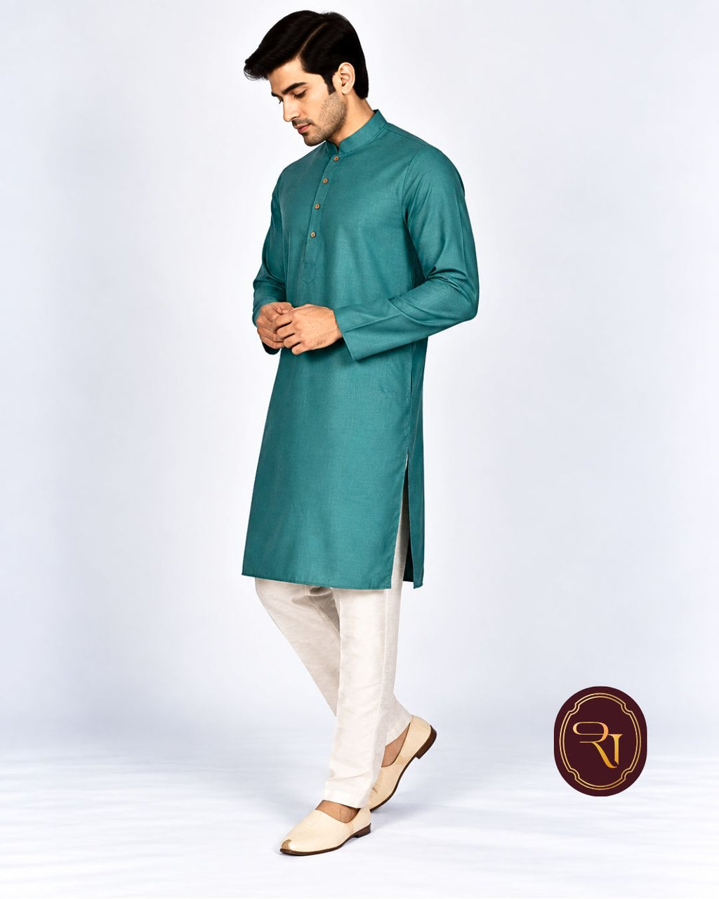Shahanai Men's Silk Kurta with Machine and Hand Work